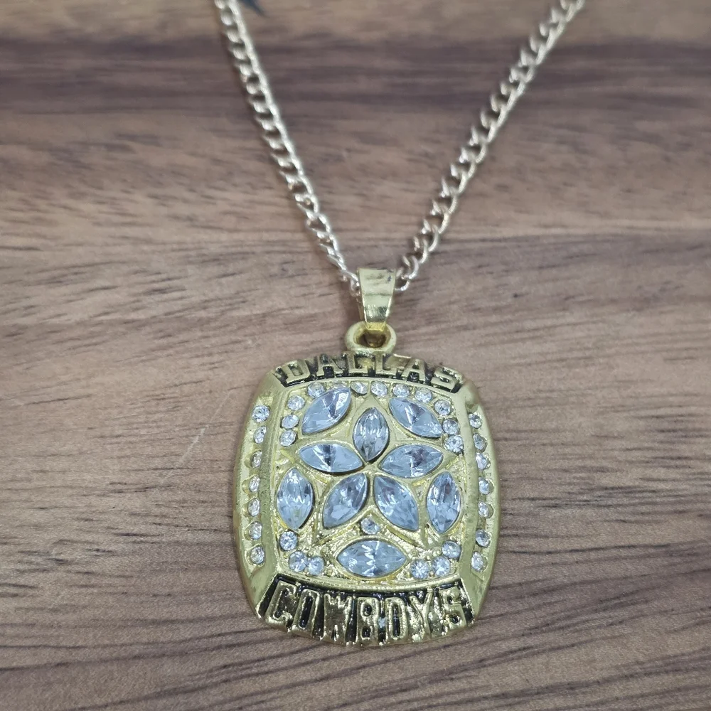 Dallas Cowboys Championship Necklace‎ 1995 Gold
